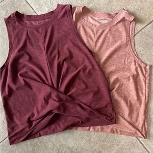 Old Navy Twist Front. Breathe On. Size Large. EUC